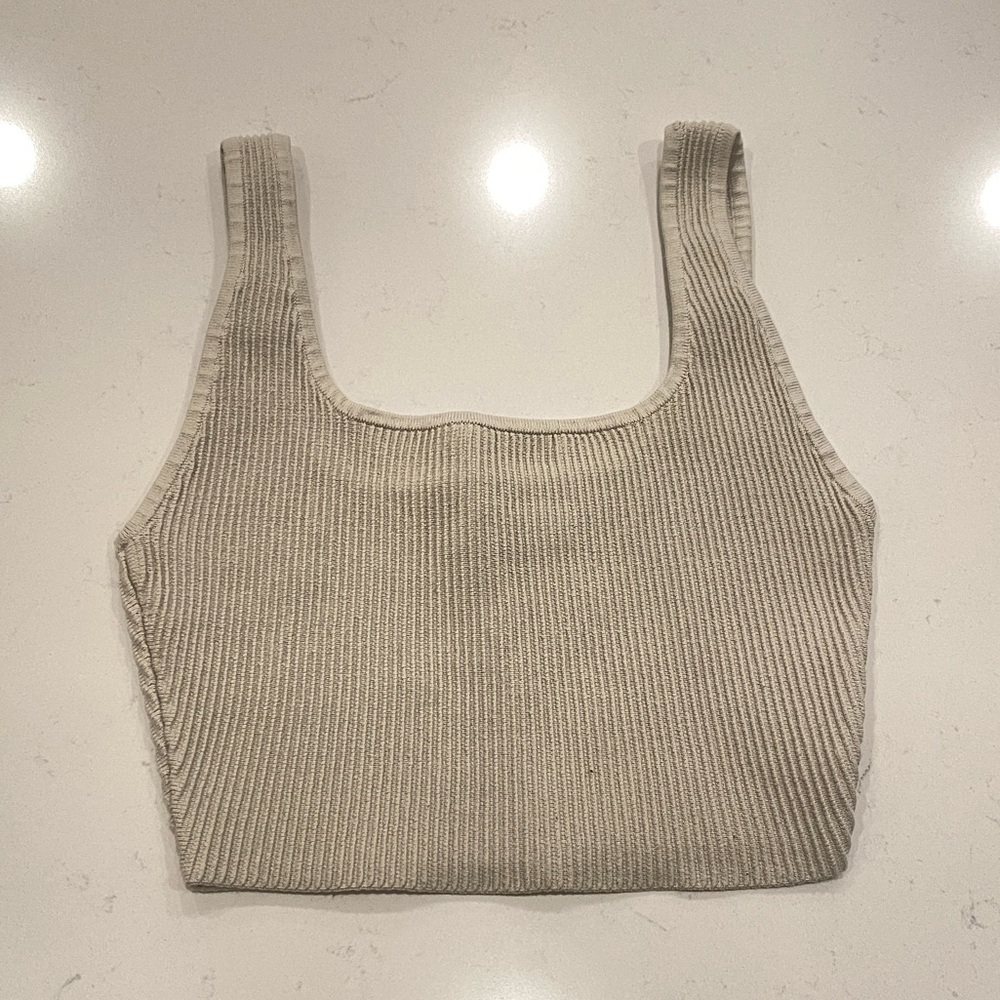 Aritzia Babaton Sculpt Knit Squareneck Cropped Tank Sweater